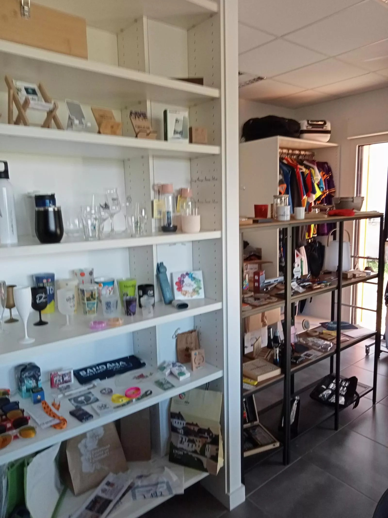 Show room 212 Com - Objet et cadeau personnalisé - utile et durable
